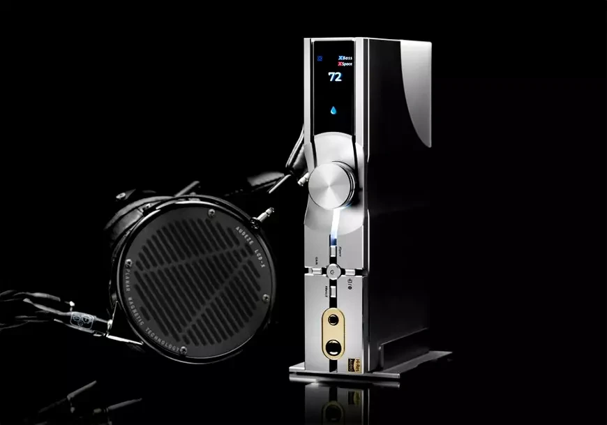   External DAC with headphone amplifier iFi NEO iDSD 2
