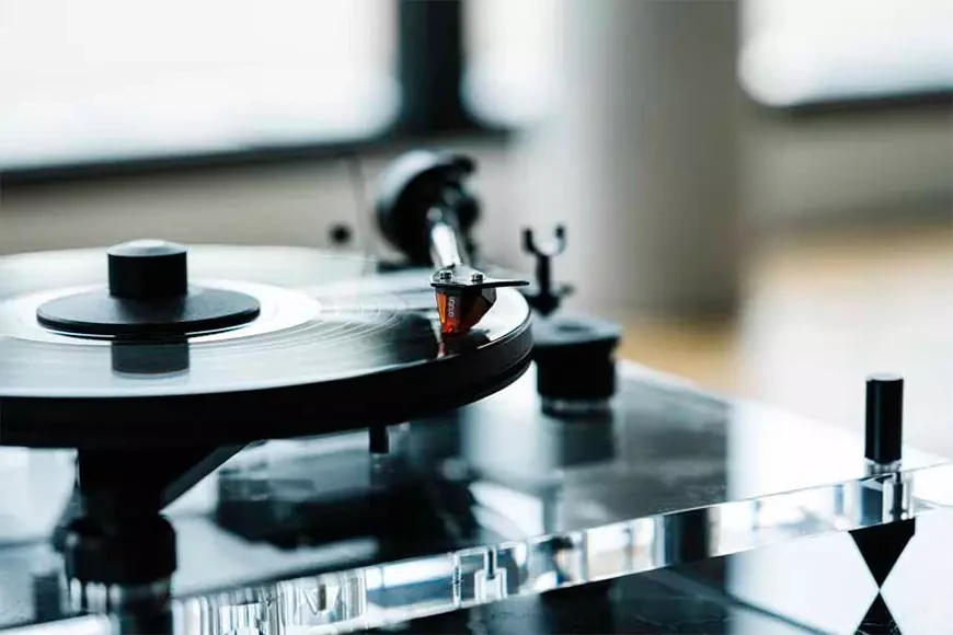 Pro-Ject Perspective Final Edition Turntable
