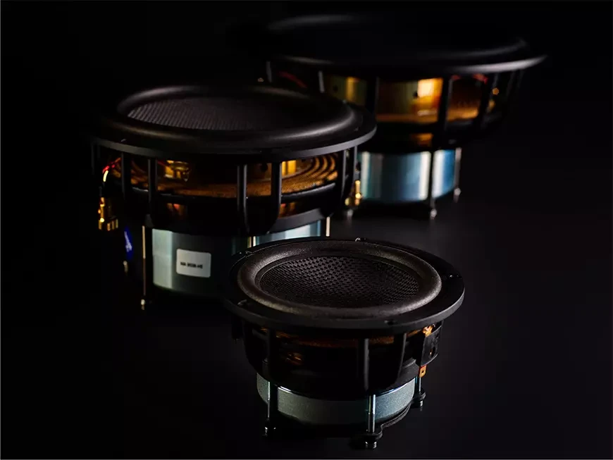Speaker systems Magico M7